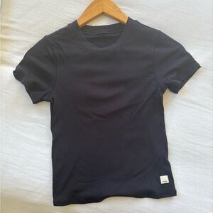 Vuori Ribbed Tee